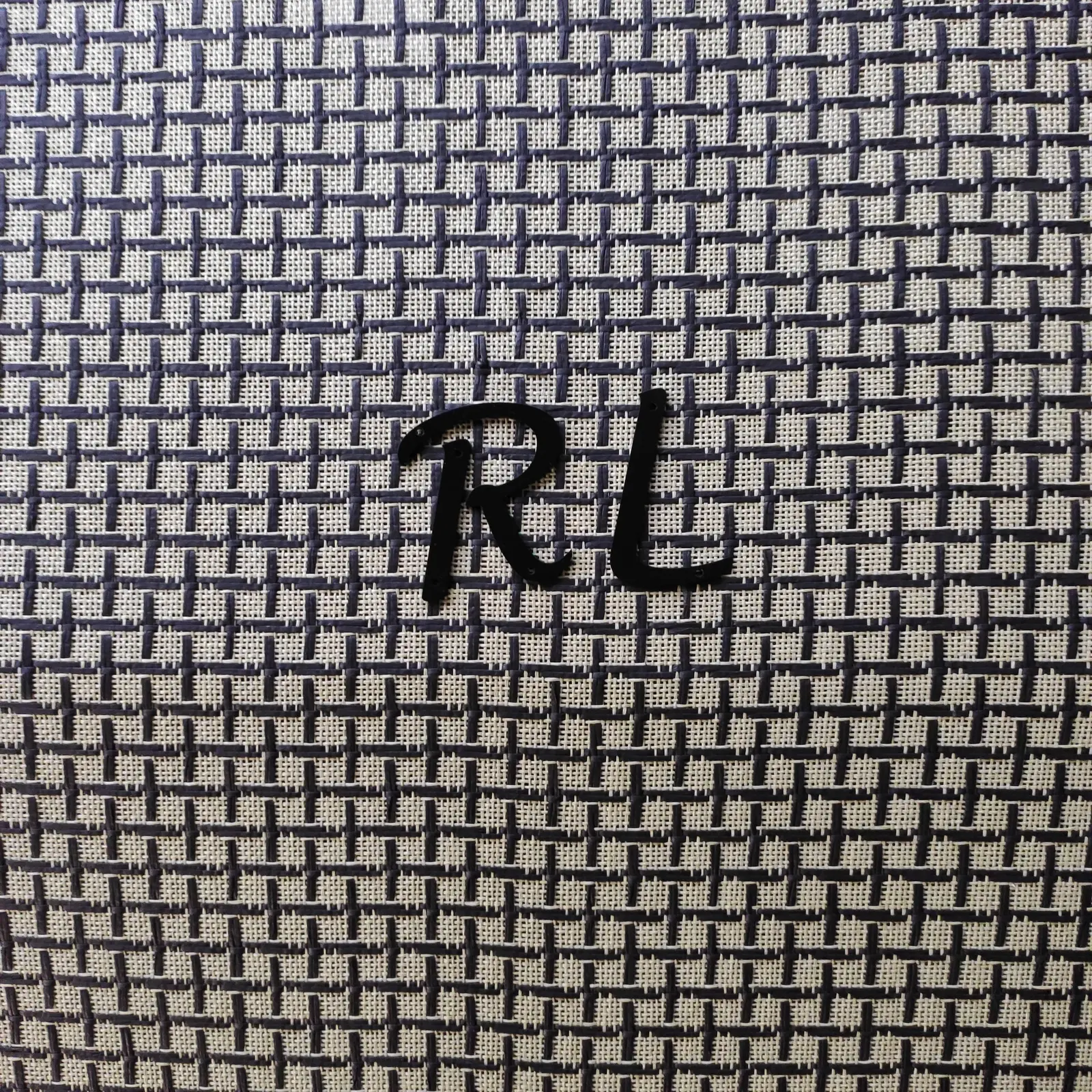 Tela frontale con logo RL Technology