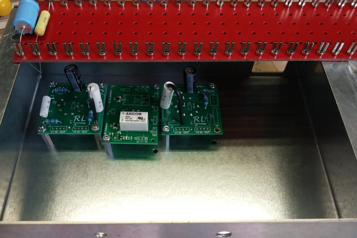 Dettaglio della costruzione elettronica interna del THOF
